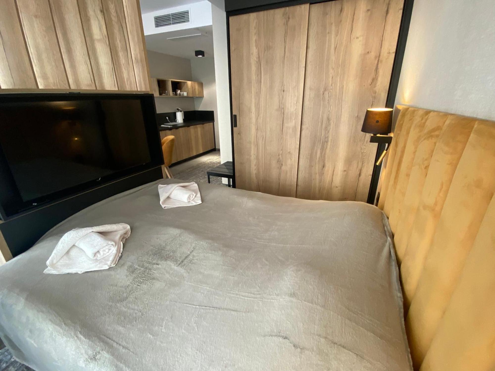 Zloty Horyzont Spa 1 シクラルスカ・ポレンバ エクステリア 写真